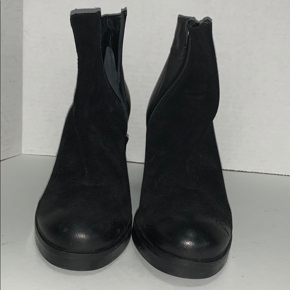 NWOT STRATEGIA Black Leather Ankle Boots - Picture 14 of 14